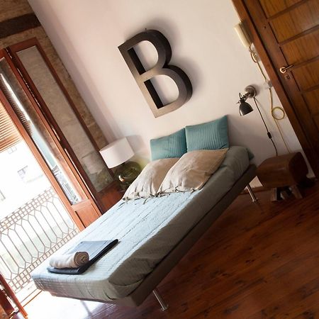 Appartement BUBUFLATS Mossén à Valence Extérieur photo