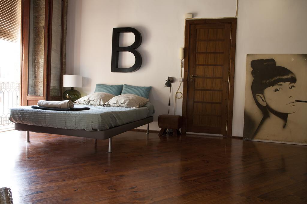 Appartement BUBUFLATS Mossén à Valence Extérieur photo