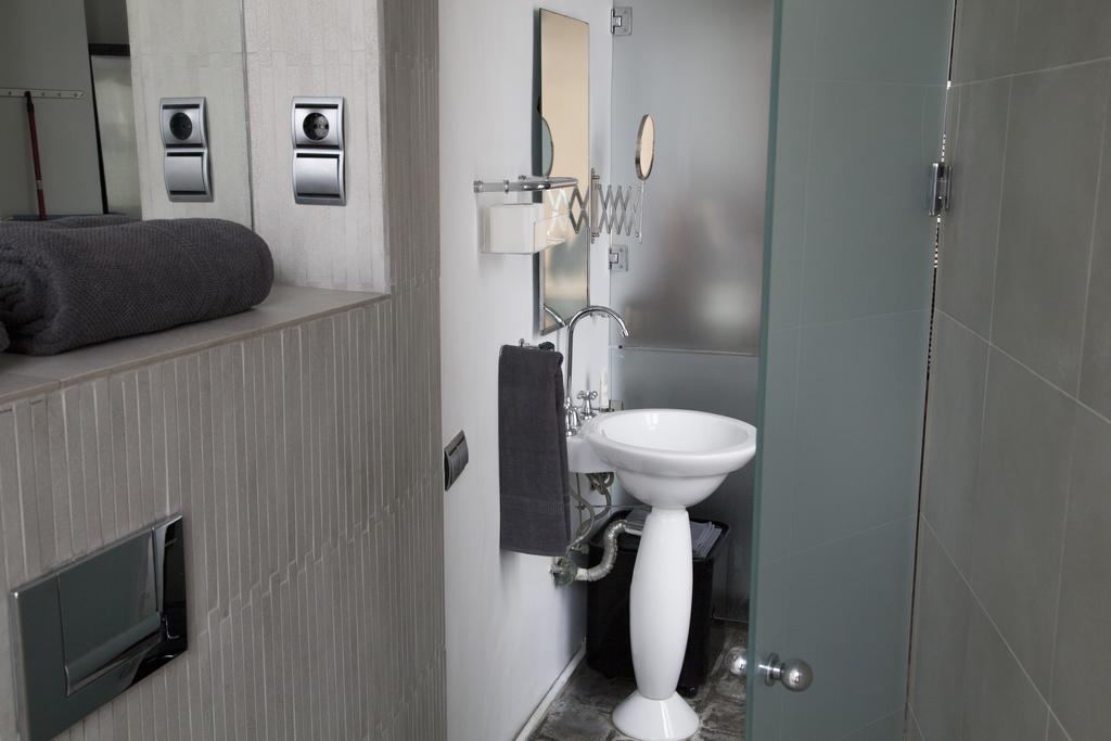 Appartement BUBUFLATS Mossén à Valence Extérieur photo