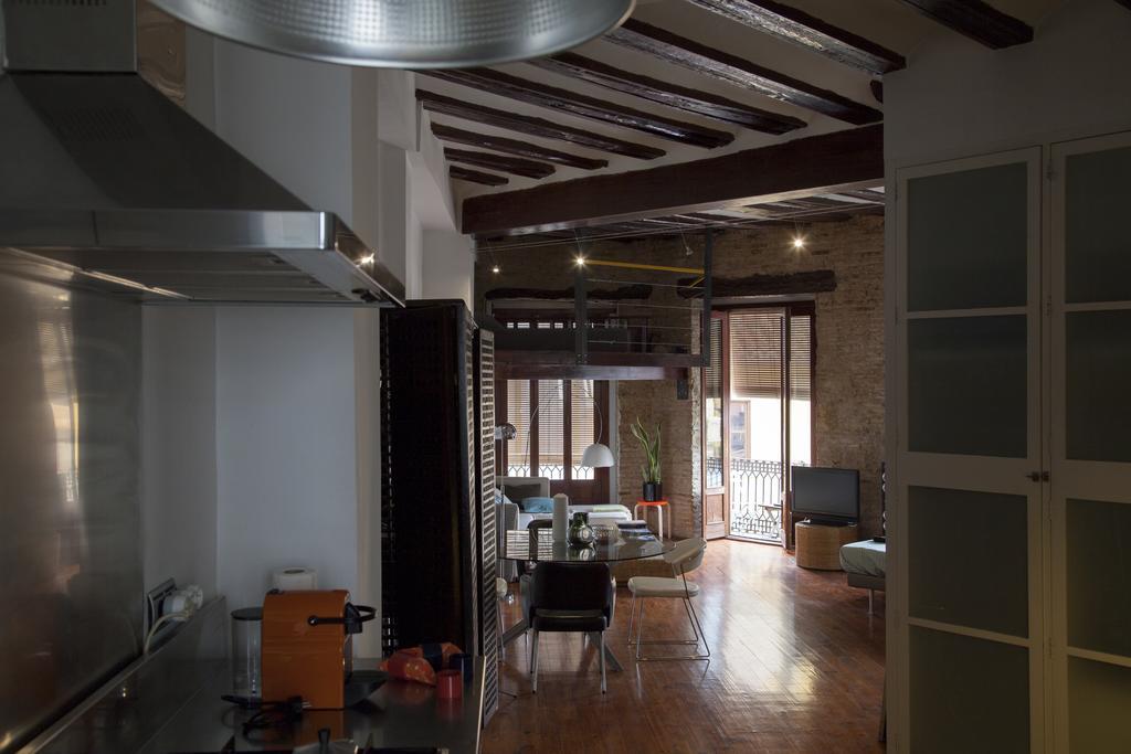 Appartement BUBUFLATS Mossén à Valence Extérieur photo