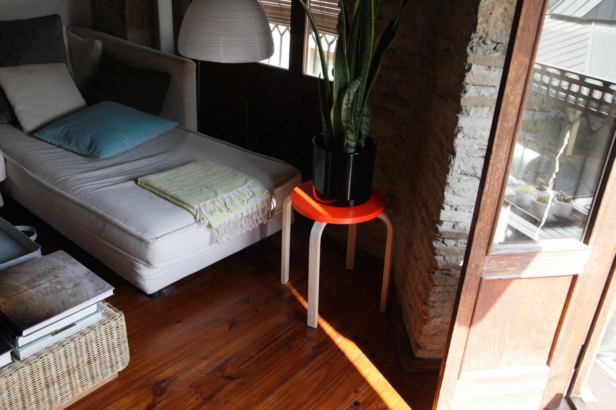 Appartement BUBUFLATS Mossén à Valence Extérieur photo