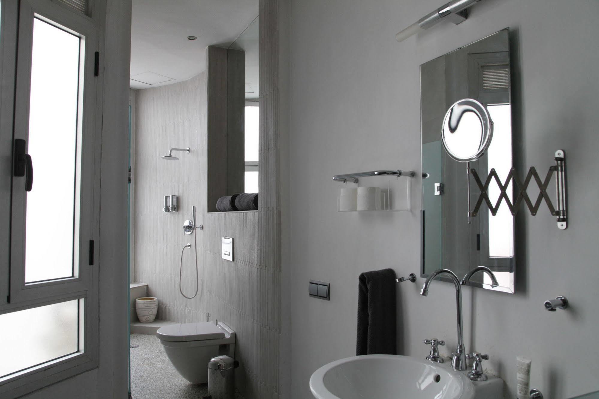 Appartement BUBUFLATS Mossén à Valence Extérieur photo