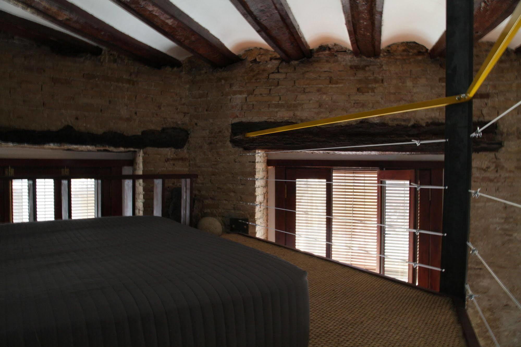Appartement BUBUFLATS Mossén à Valence Extérieur photo